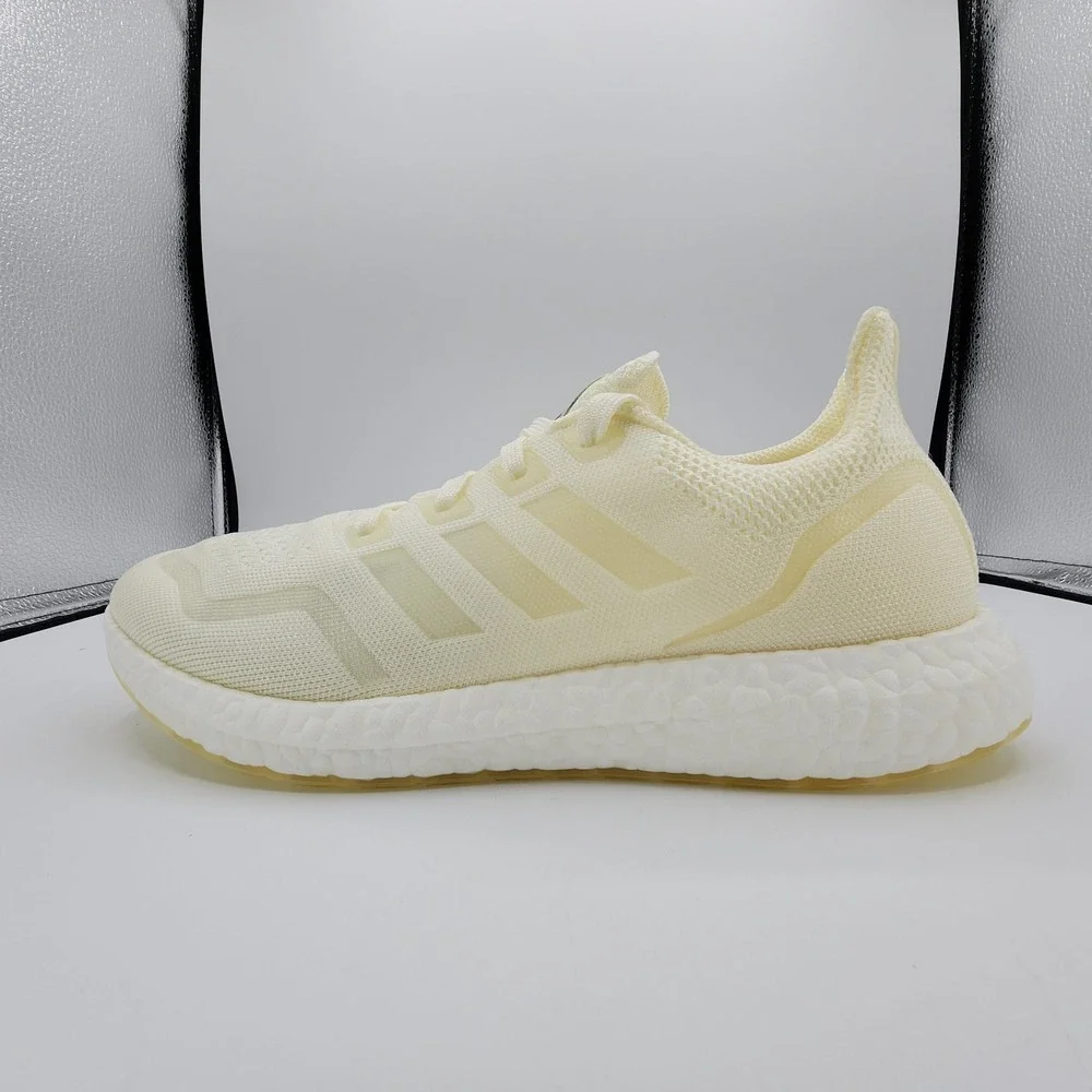 adidas UltraBoost Shoes Mens‎ 8.5 Made To Be Remade Sneakers FV7827 NEW w/ Tag